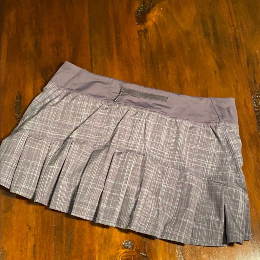 LULULEMON SKIRT WITH BUILT IN SHORTS🍋